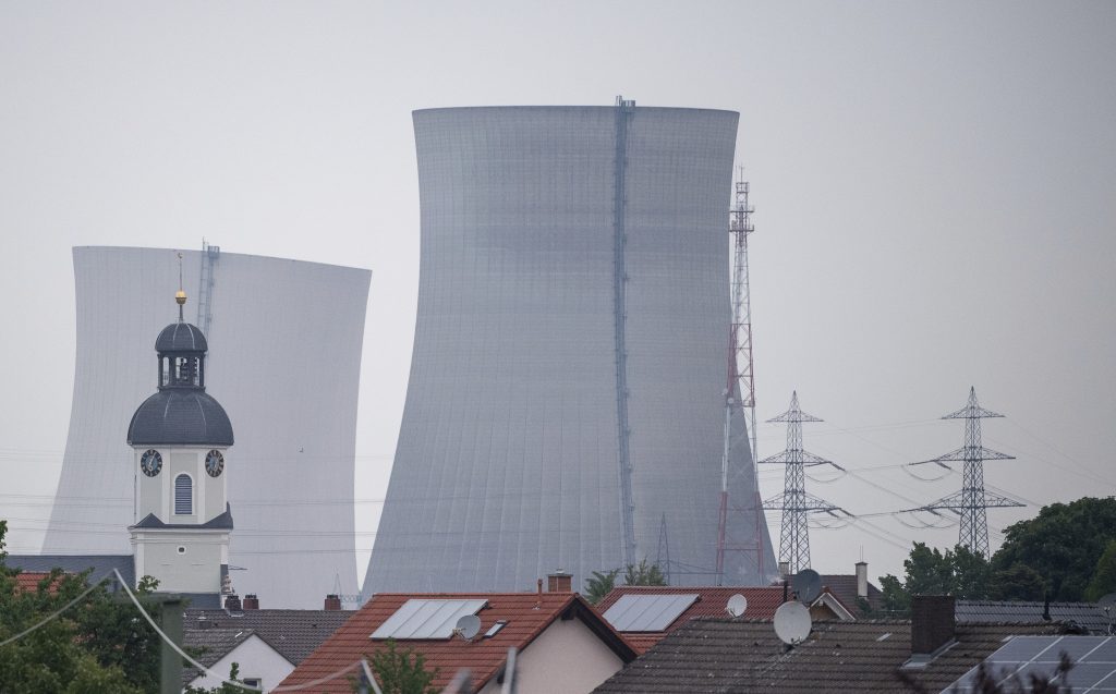 Nemecko zvažuje odložiť odstavenie jadrových elektrární. Na krok je už podľa energetikov neskoro