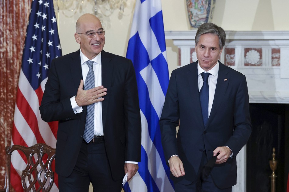 Nový pakt medzi Gréckom, USA a Francúzskom odrádza Turecko od agresie