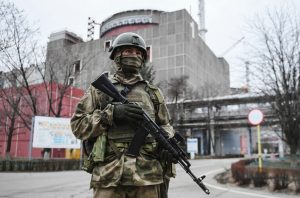 Rusko žiada medzinárodnú kontrolu v Záporožskej elektrárni. Z jej ostreľovania obviňuje Ukrajinu