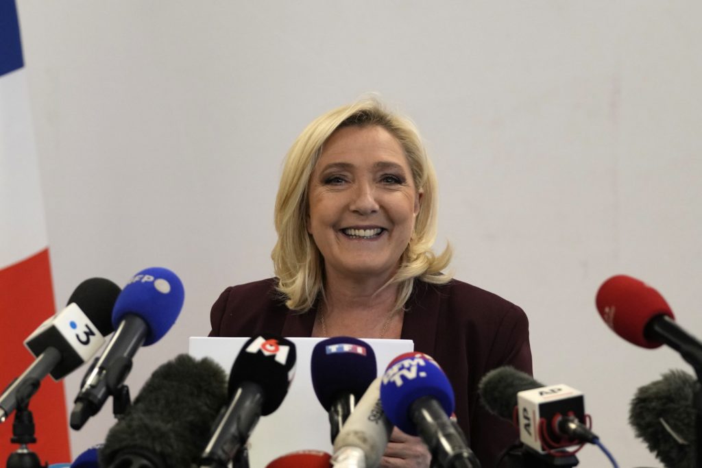 S Berlínom by vzťahy ochladila, k Rusku si hľadá cestu. Le Penová priblížila svoje plány v zahraničnej a bezpečnostnej politike