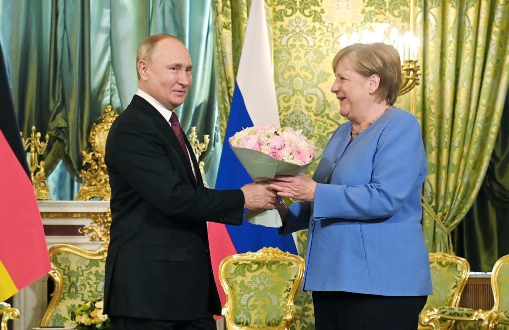 Putin zmanipuloval Merkelovú. Mala by požiadať celý svet o odpustenie, vyhlásila ukrajinská vicepremiérka