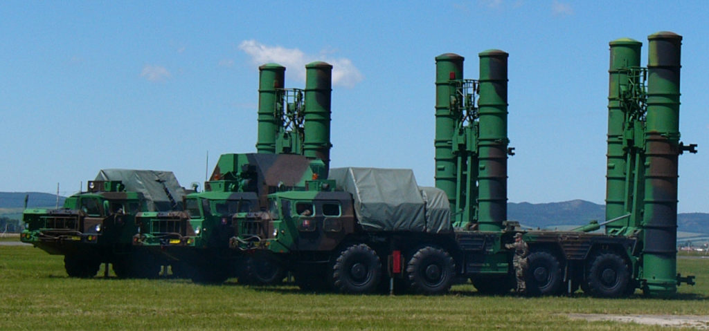 Slovenský systém protivzdušnej obrany S-300 je už na Ukrajine. Moskva predtým varovala, že ho zničí