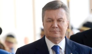 Ukrajinci chcú zatknúť Janukovyča. V Azovstali sa vzdalo takmer dvetisíc ukrajinských vojakov