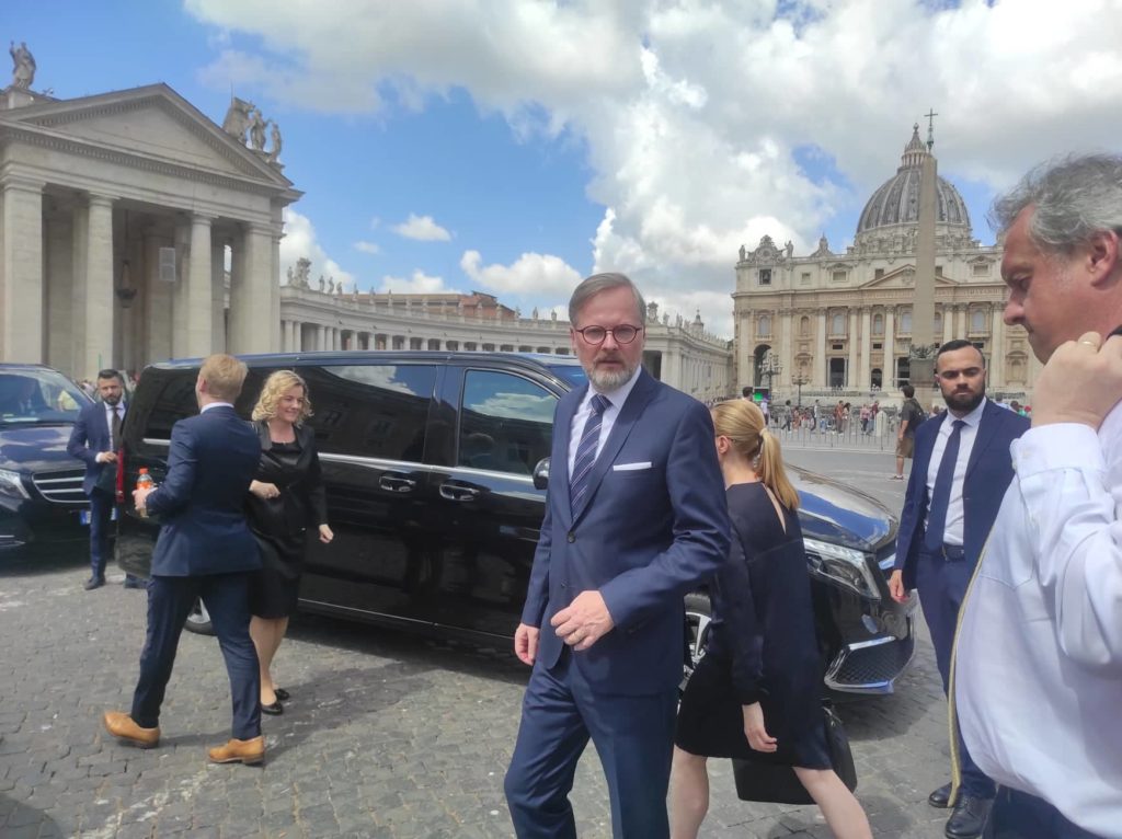 Český premiér Fiala vo Vatikáne: Pápež si jasne uvedomuje nespravodlivosť ruskej agresie