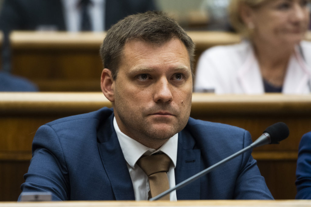Parlament: Plénum pokračuje v rozprave o odvolávaní Igora Matoviča z funkcie ministra