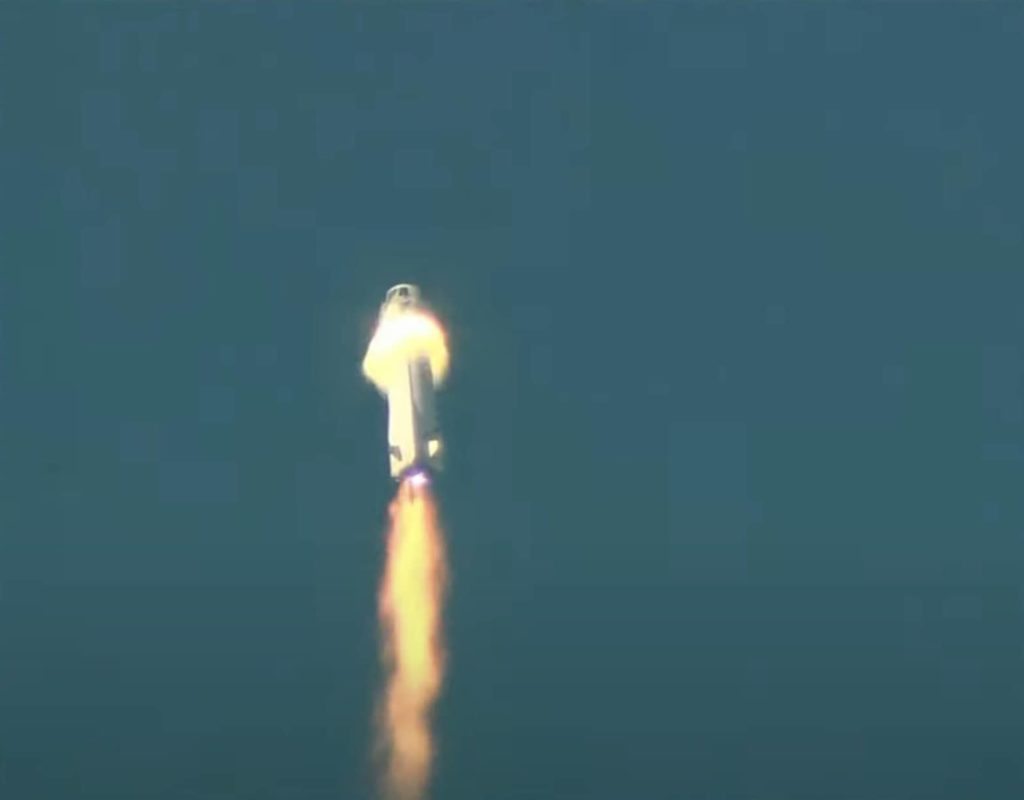 Rakete New Shepard spoločnosti Blue Origin krátko po štarte zlyhal motor