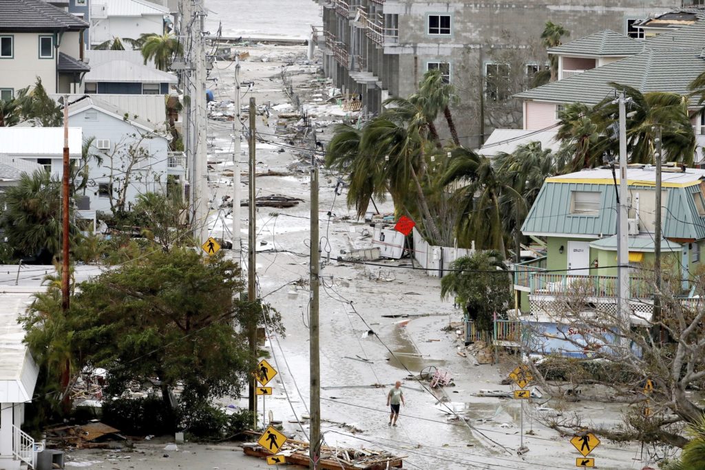 Hurikán Ian zasiahol juhovýchod USA, na Floride hlásia najmenej 25 obetí