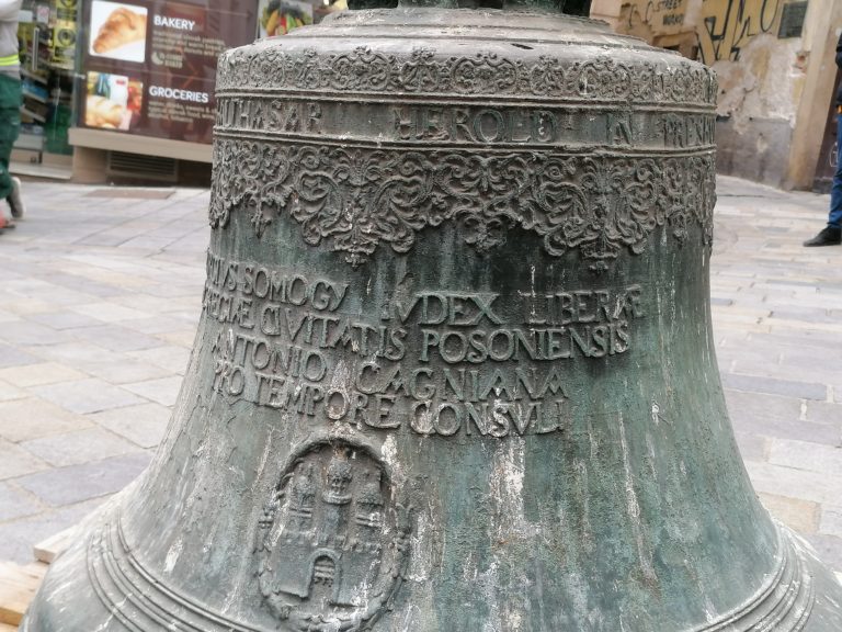 Na Michalskú vežu sa vrátia zvony. Sú staršie ako baroková helmica, v ktorej boli umiestnené.