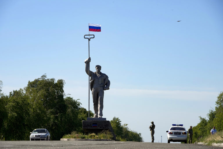 Exilové vedenie Mariupola kritizovalo návštevu „medzinárodného zločinca“ Putina