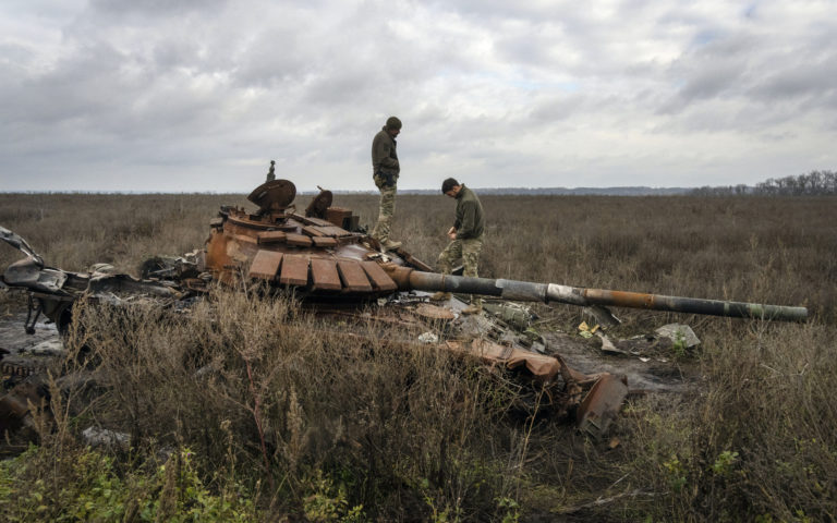 Londýn: Ruské sily prišli v bojoch o Avdijivku o množstvo tankov