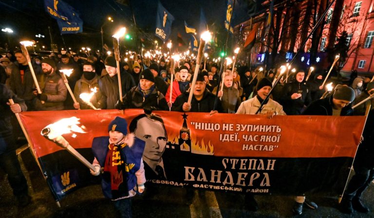 Ukrajinci vymenovali obhajcu Banderu za štátneho tajomníka. Je to neprijateľné, znie z Poľska