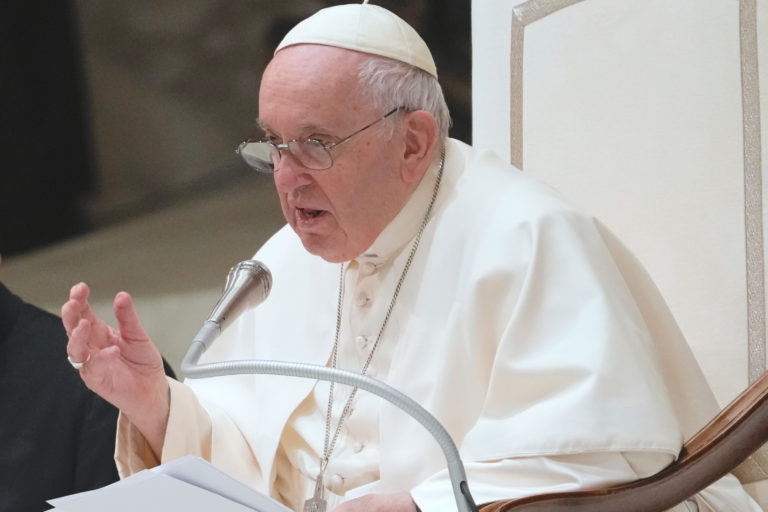 Pápež odsúdil eskaláciu napätia na Blízkom východe, vyzval na hľadanie mieru