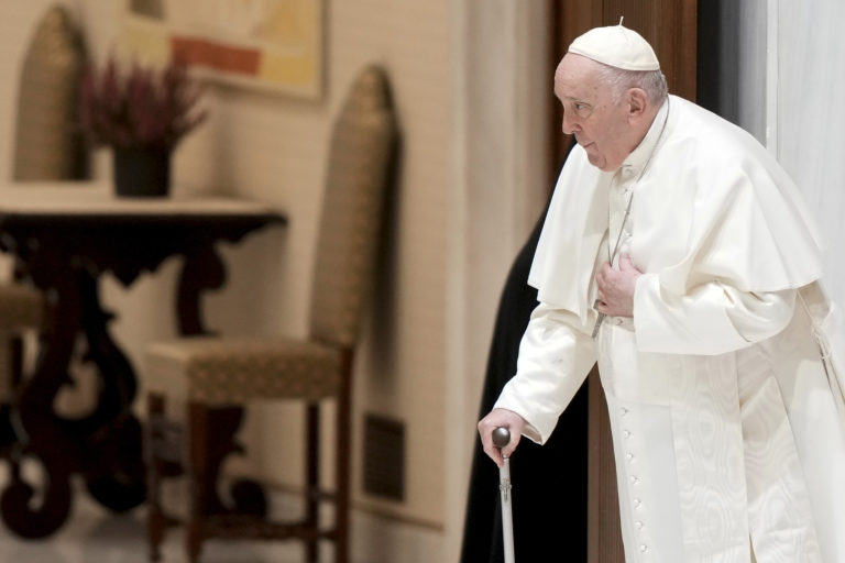 Pápež varuje pred škodlivo ideologickými cirkevnými reformami v Nemecku