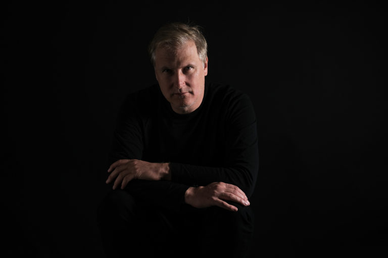 Fotograf a učiteľ Matúš Zajac: Najväčšie psychické problémy študentom spôsobuje užívanie hormónov