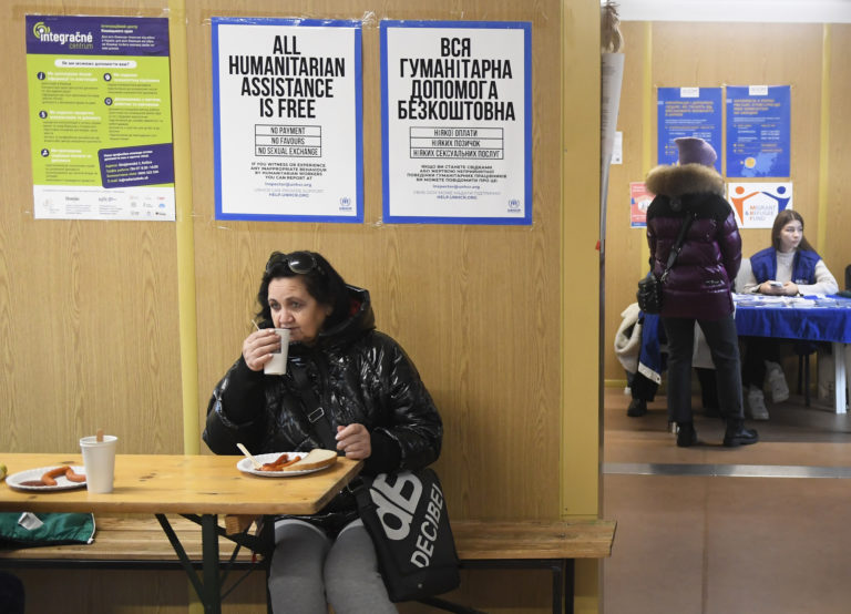 V postoji k ukrajinským utečencom sa Slováci  vydali na nesprávnu koľaj