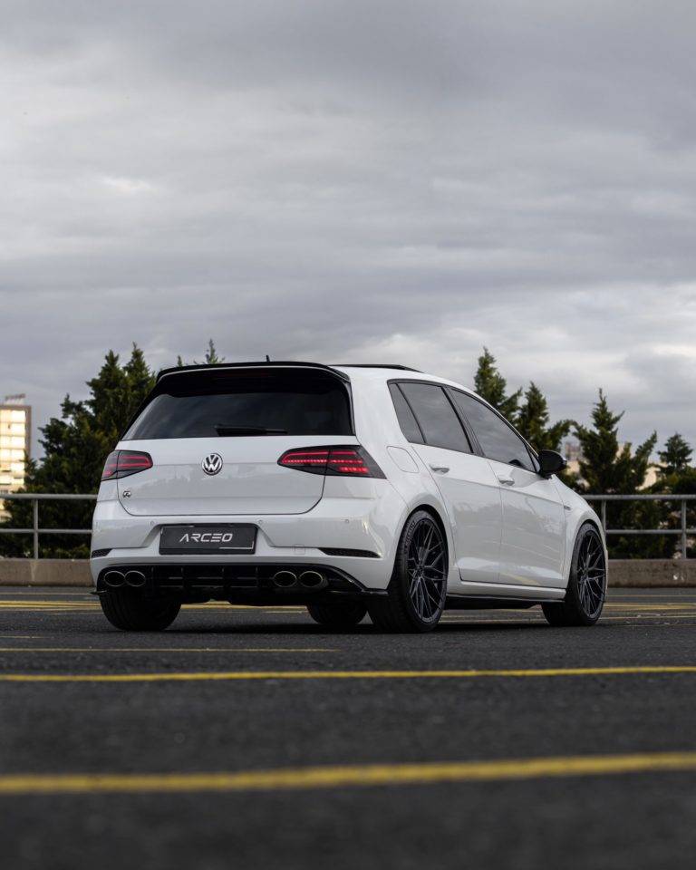 Volkswagen už neplánuje nový Golf so spaľovacím motorom