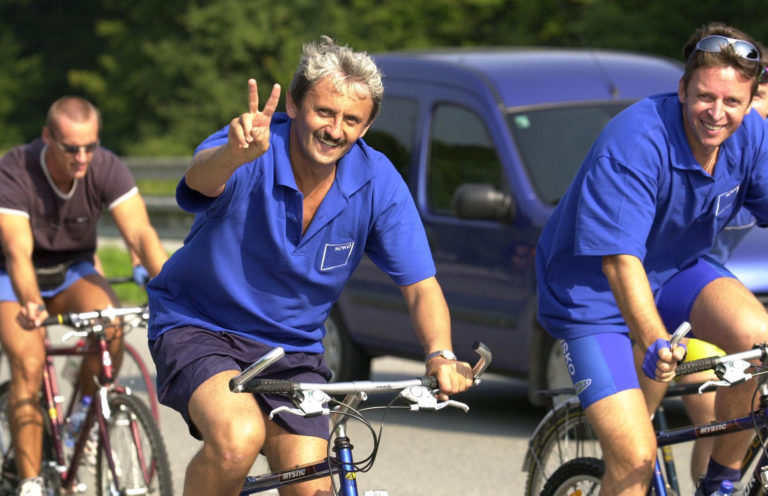 Modrým pomáhajú pri tvorbe programu aj Mikloš a Kaník. Dzurindovci v lete opäť vytiahnu bicykle