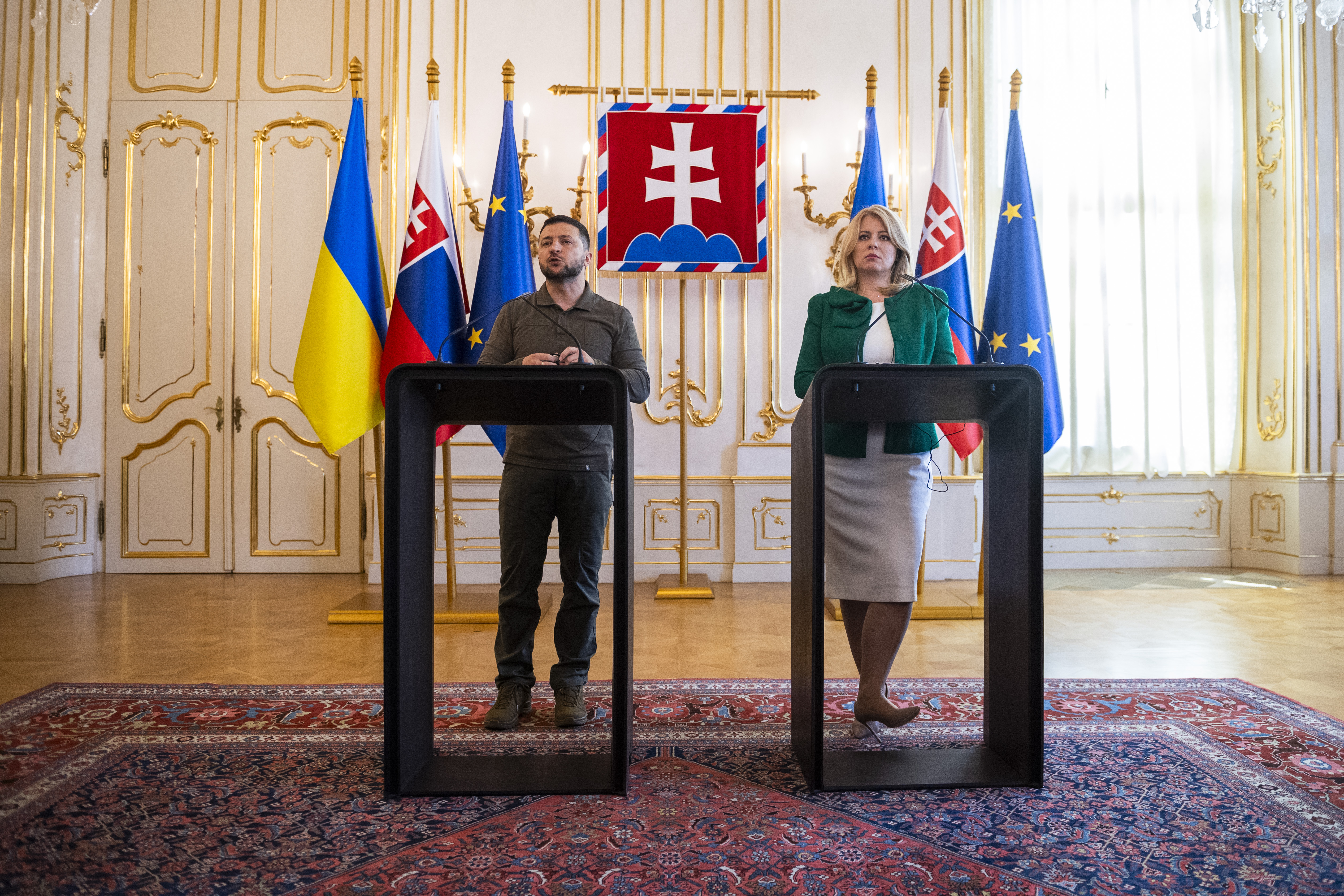 Zelenskyj na Slovensku: Čaputová hovorila o vízii členstva v NATO, Kollár odmietol vstup Ukrajiny v čase vojny