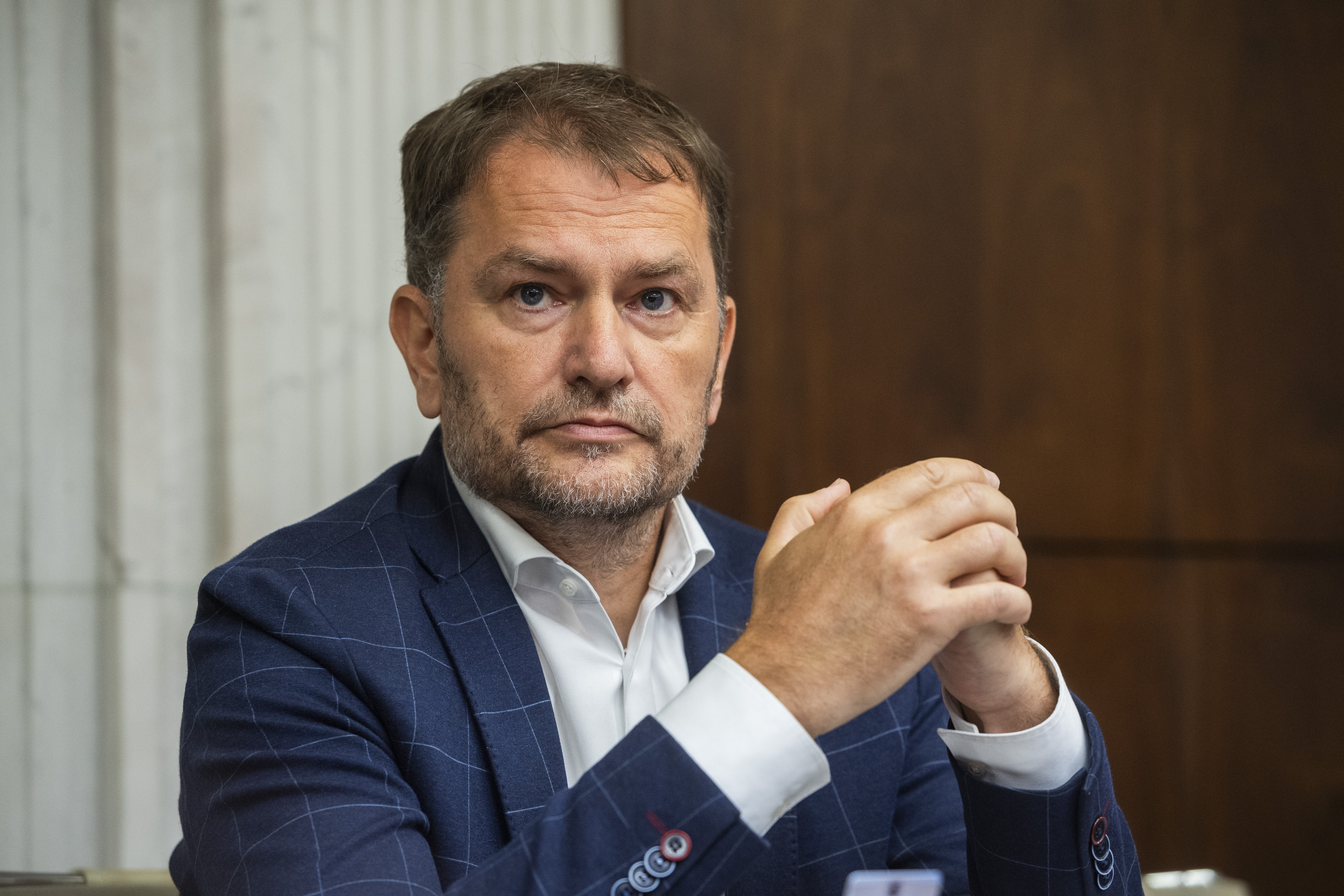 Matovič a OĽaNO sa nesmú urážlivo vyjadrovať o Haščákovi, rozhodol súd neodkladným opatrením