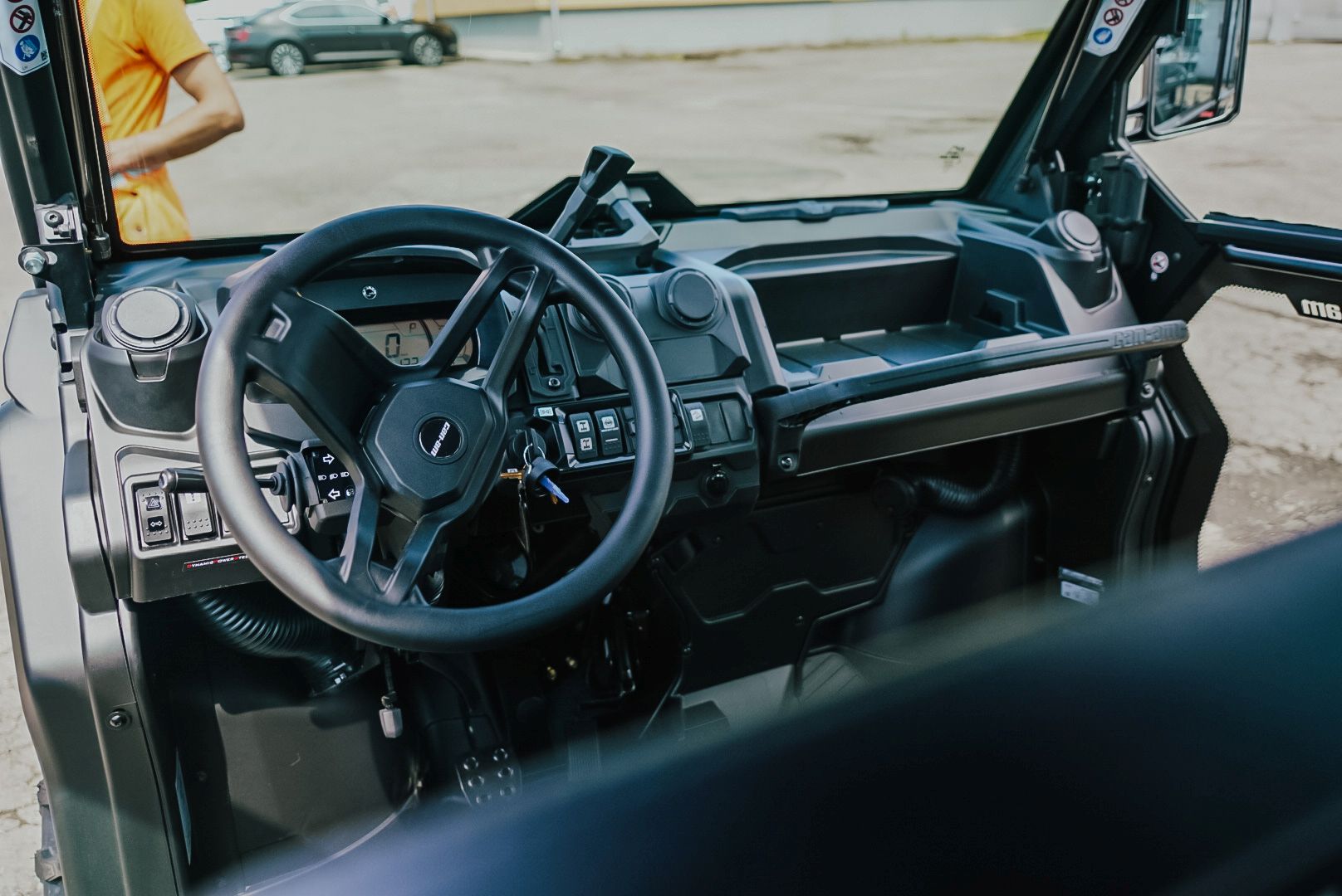 Na údržbu cyklochodníkov v Poloninách pribudli štyri mechanizmy za 156-tisíc eur