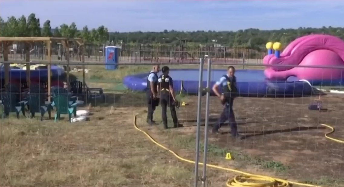 Akvapark premenený na nástroj smrti: Otec zomrel a dieťa bojuje o život