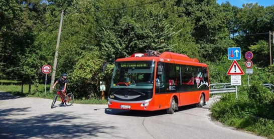 Prešovčanov odvezú nové elektrické midibusy. Vo výstavbe je aj nabíjacia stanica