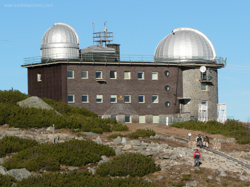 Astronomické observatóriá vo Vysokých Tatrách v sobotu otvárajú brány verejnosti