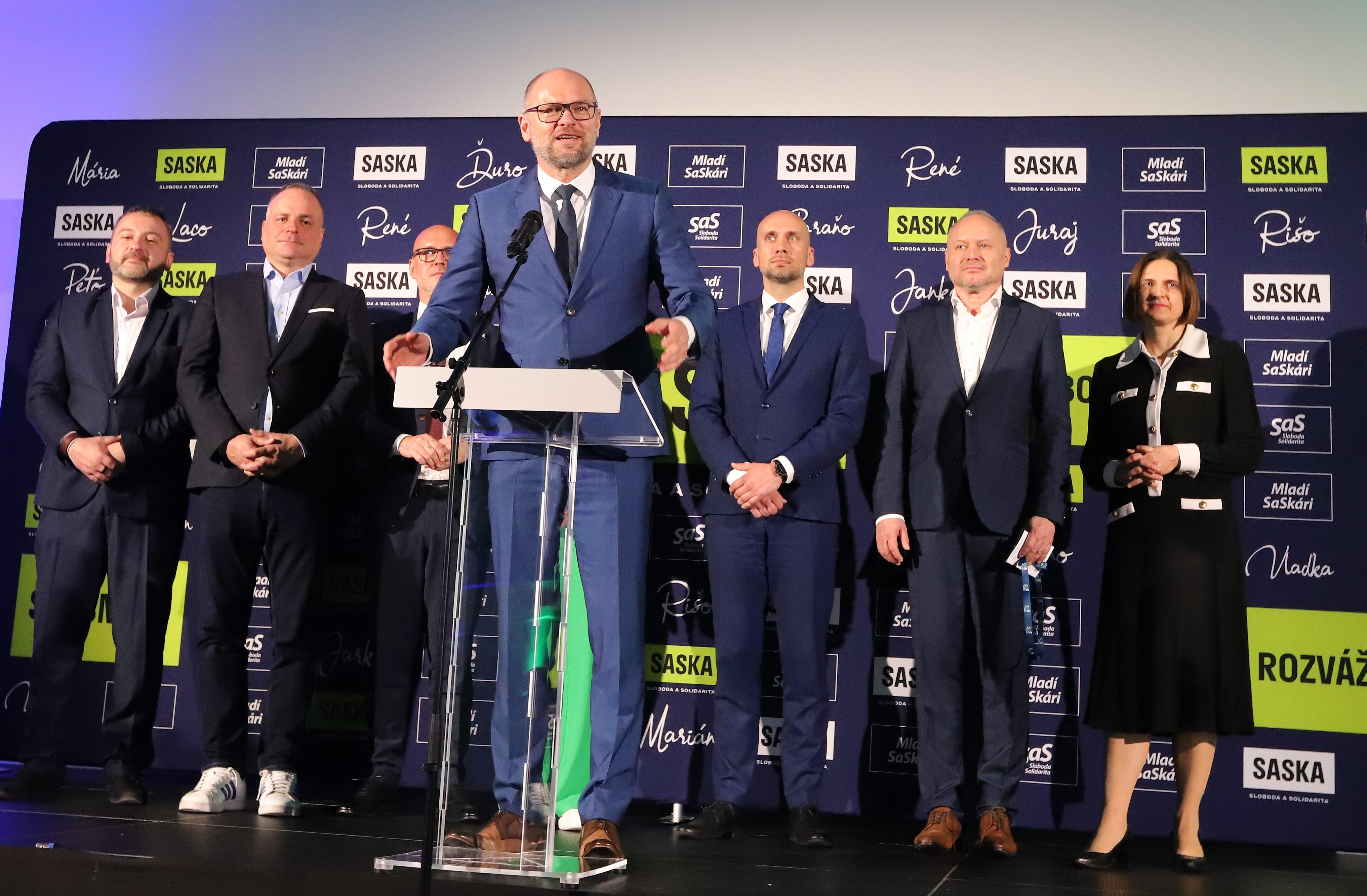 SaS považuje nárast počtu migrantov za predvolebné ovplyvňovanie zo strany Maďarska