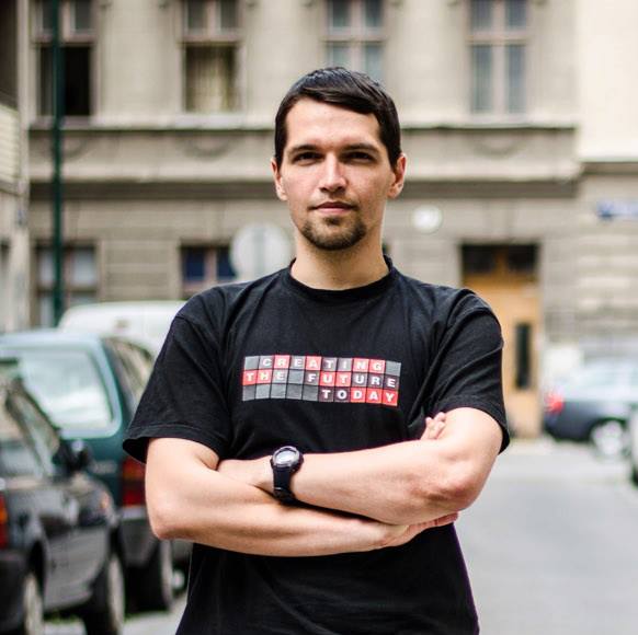 Politické strany si pred voľbami požičali státisíce eur od podnikateľov i poslaneckých kandidátov. Prinášame rebríček Top 25 najväčších veriteľov