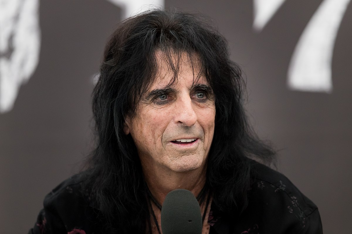 Rocková hviezda Alice Cooper: Transgenderizmus je módny trend a woke ideológia absurdná