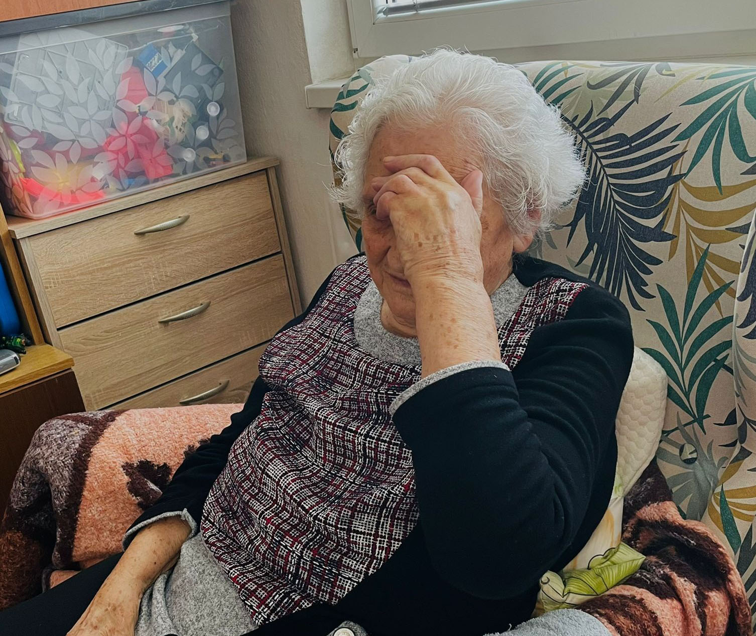 Ženy majú nižšie dôchodky ako muži. Hrozí niektorým dôchodkyniam riziko chudoby?