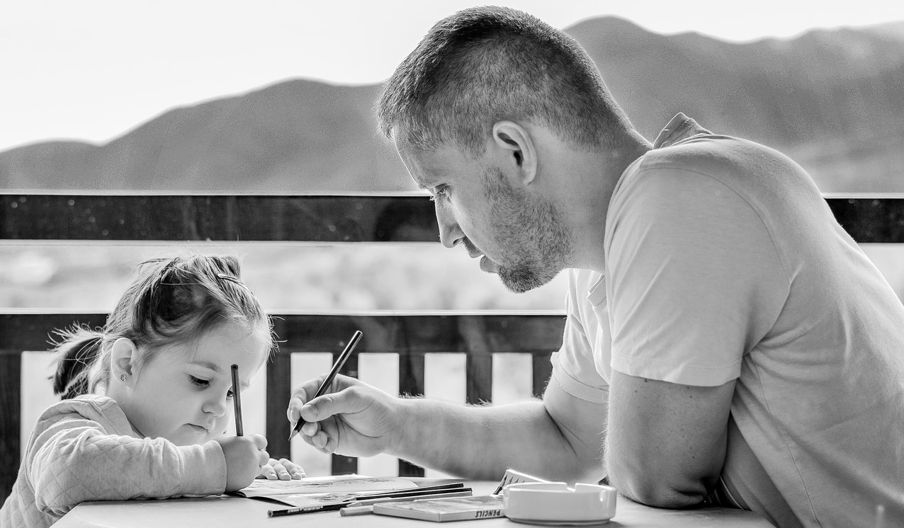 Polovica mužov vo vekovej skupine 30 až 34 rokov je bezdetná a ženy materstvo odkladajú...