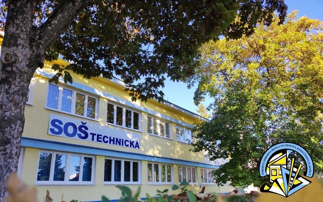 SOŠ technická otvorila outdoor fitness ihrisko, športom chce búrať bariéry