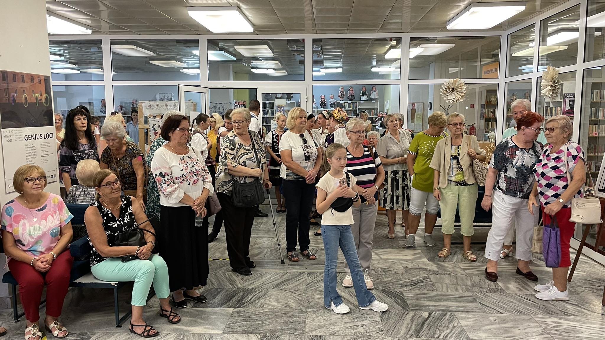 Kuriózna výstava vo Vihorlatskej knižnici (FOTO)