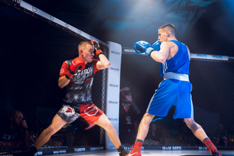 Laugaricio Combat Club, MMA, charita