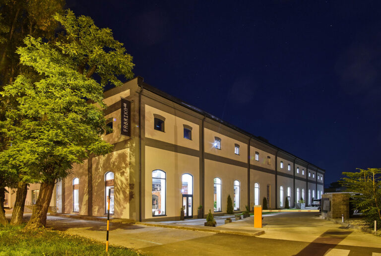 Fabrika 48