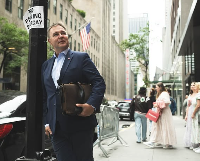Andreas Babler in New York. Foto: Instagram / Andreas Babler