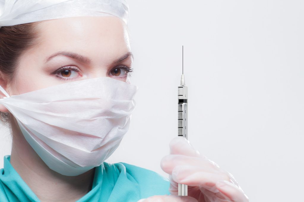 Chcete sa dať očkovať proti COVID-19? Zaočkujú vás v inej budove. Foto: Pixabay