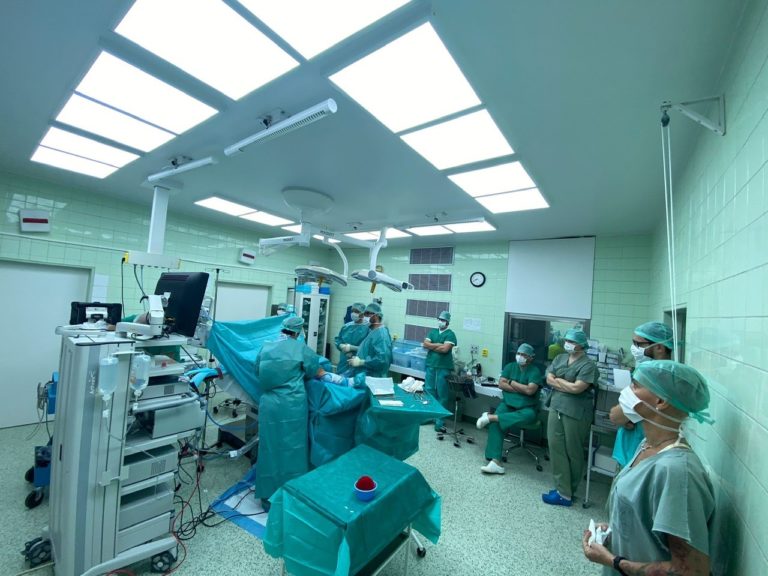 V trenčianskej nemocnici začali využívať inovatívnu metódu operácie