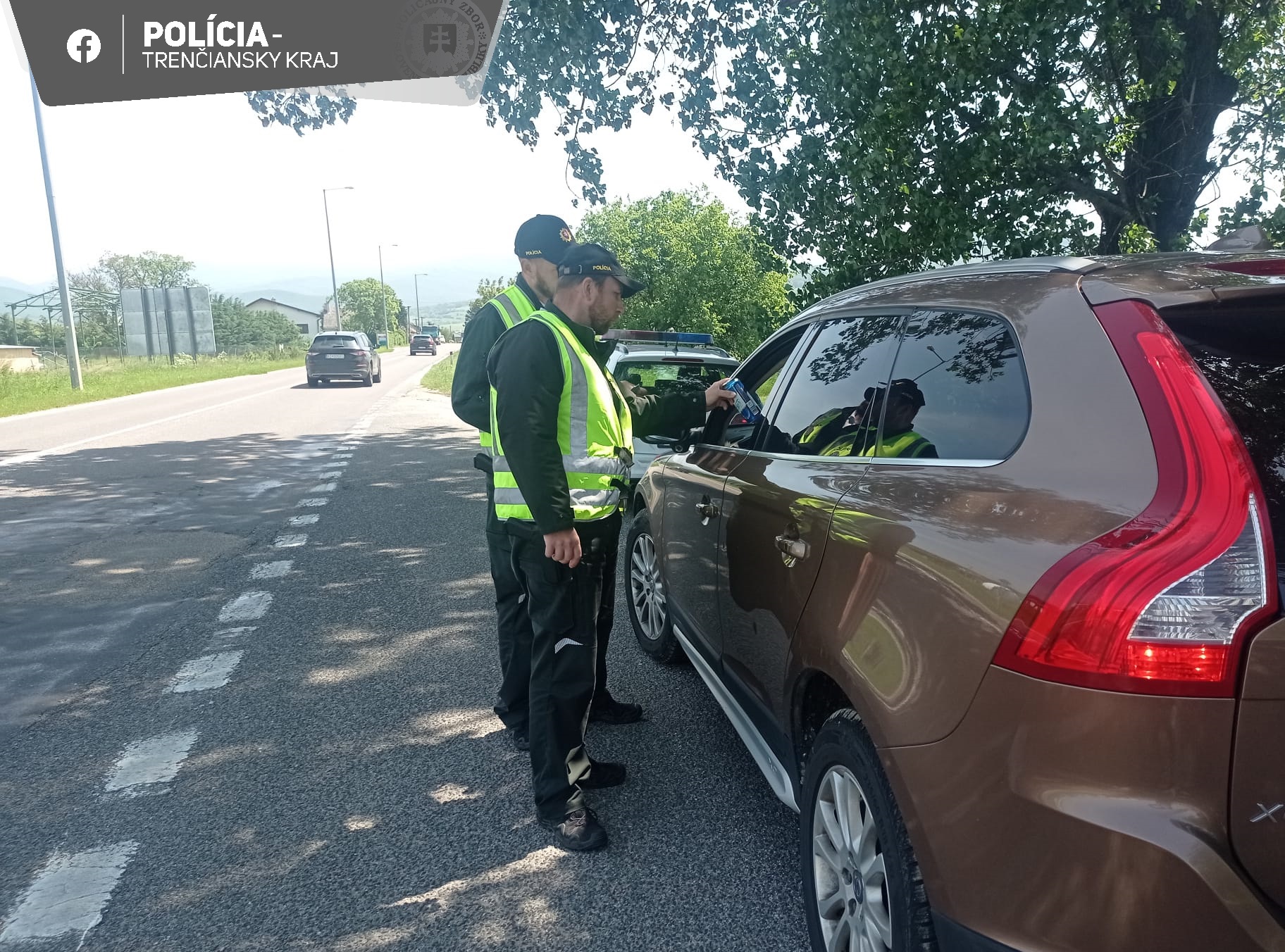 Polícia obvinila 35-ročného Čecha za jazdu pod vplyvom alkoholu
