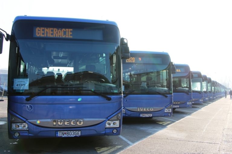 Konečné zúčtovanie „modrých“ autobusov: 32 miliónov eur