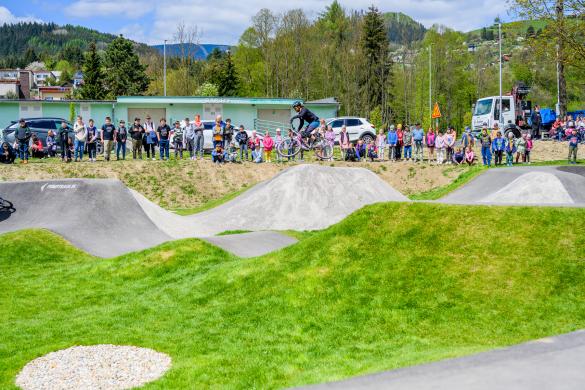 Otvorili pumptrackovú dráhu pre kolesové športy