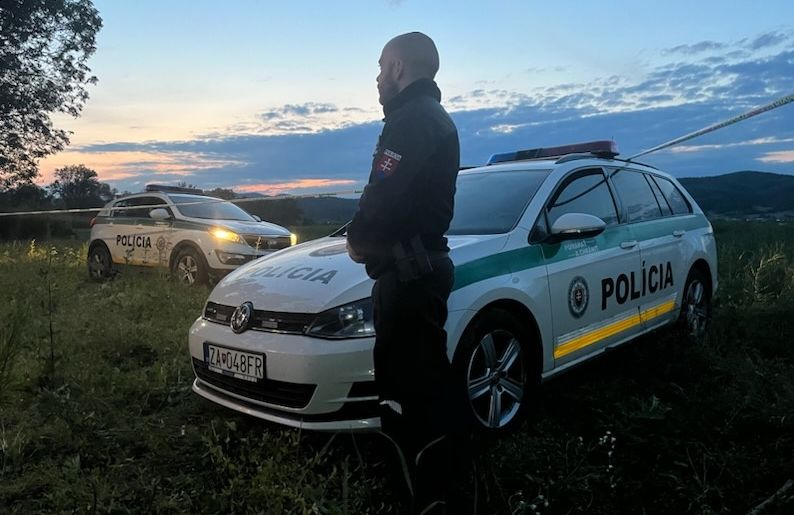 Opitý 26-ročný muž narazil so skútrom do nákladného auta